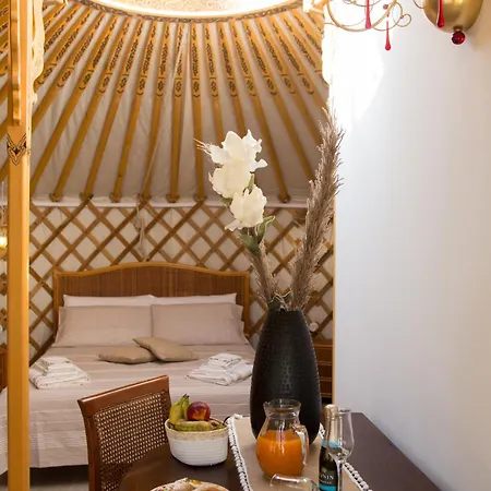 Yurta Glamping San Leone Bed & Breakfast *