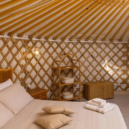 Bed & Breakfast Yurta Glamping San Leone *