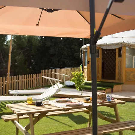 Bed & Breakfast Yurta Glamping San Leone *