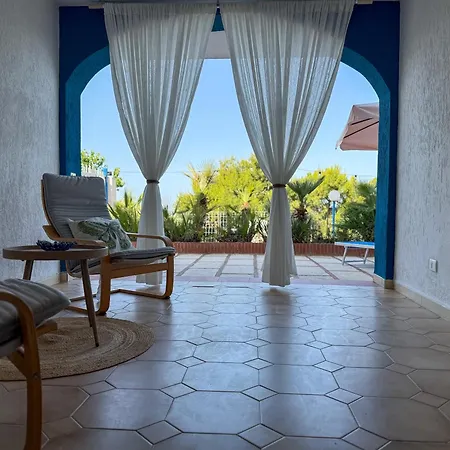 Yurta Glamping San Leone & Casa Baia Blu Bed & Breakfast