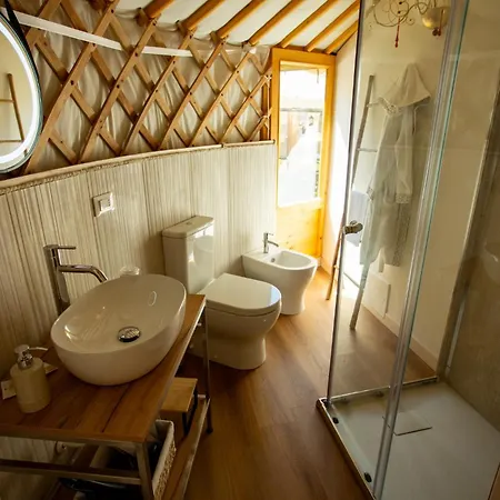 Bed & Breakfast Yurta Glamping San Leone - Tra Mare E Pineta